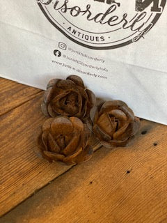 All Rusted Small Magnetic Rosebud