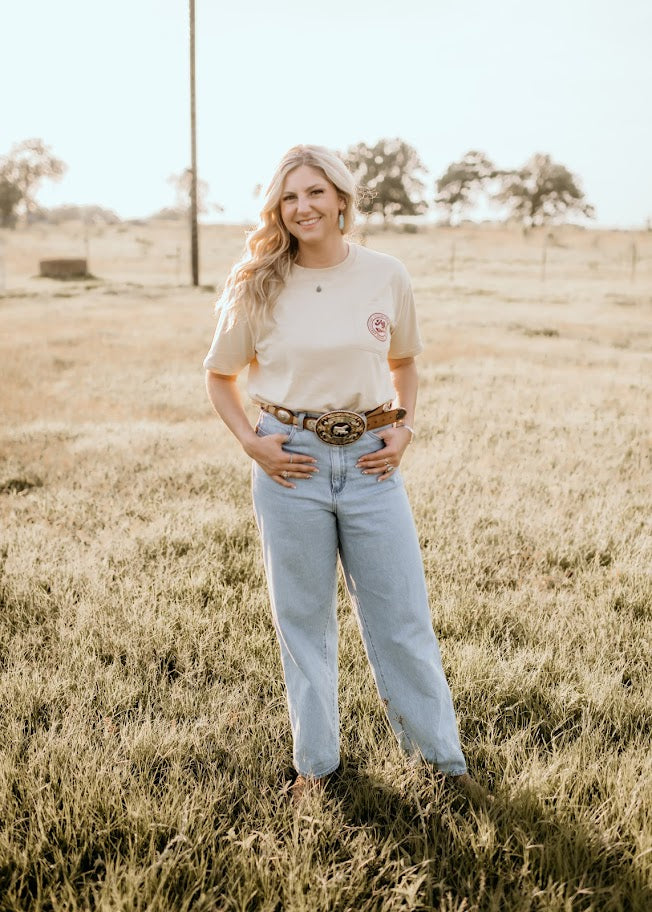 2% Feeds 100% Ag Chicks T-Shirt