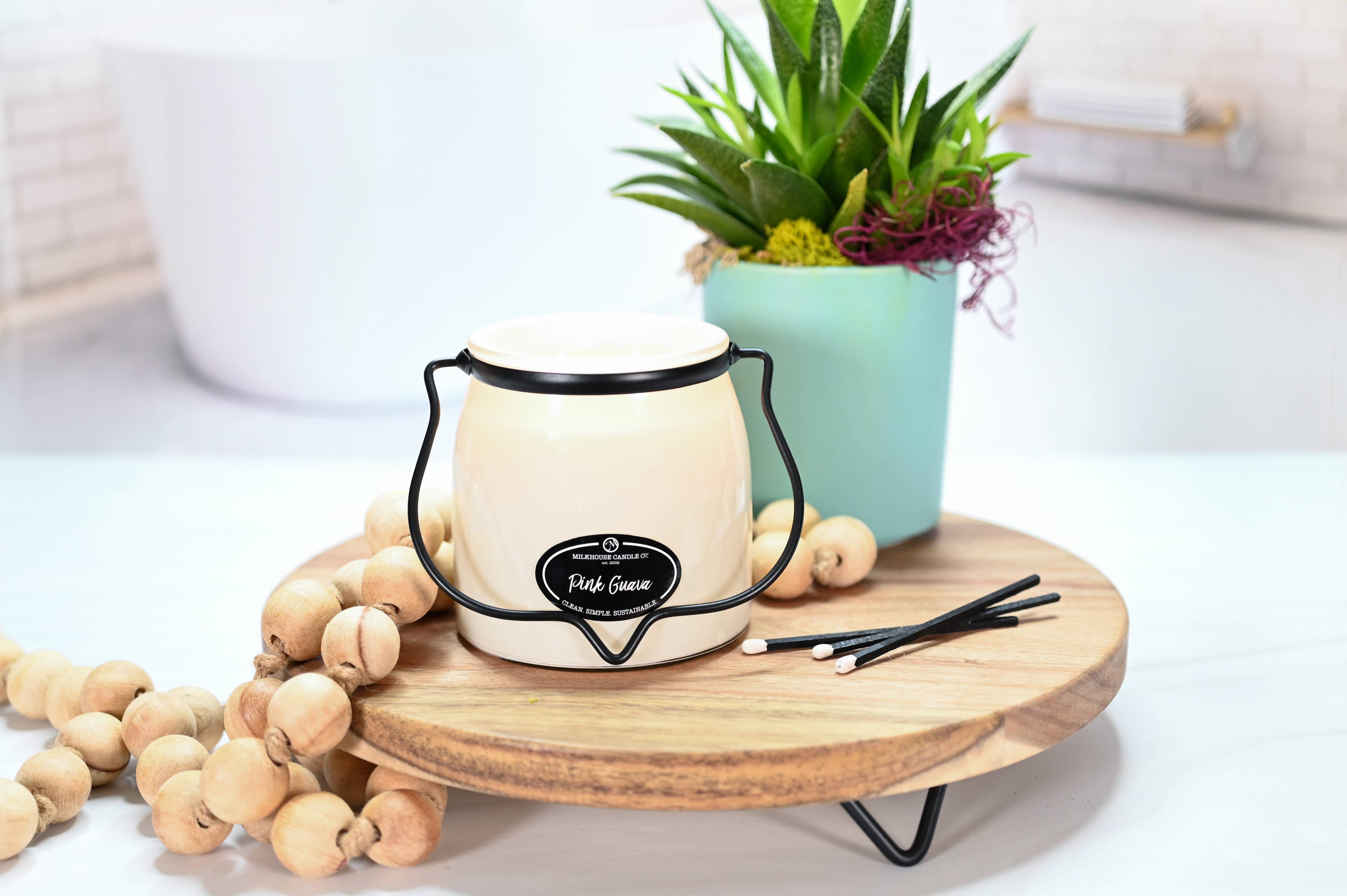 16 oz Butter Jar Candle: Pink Guava