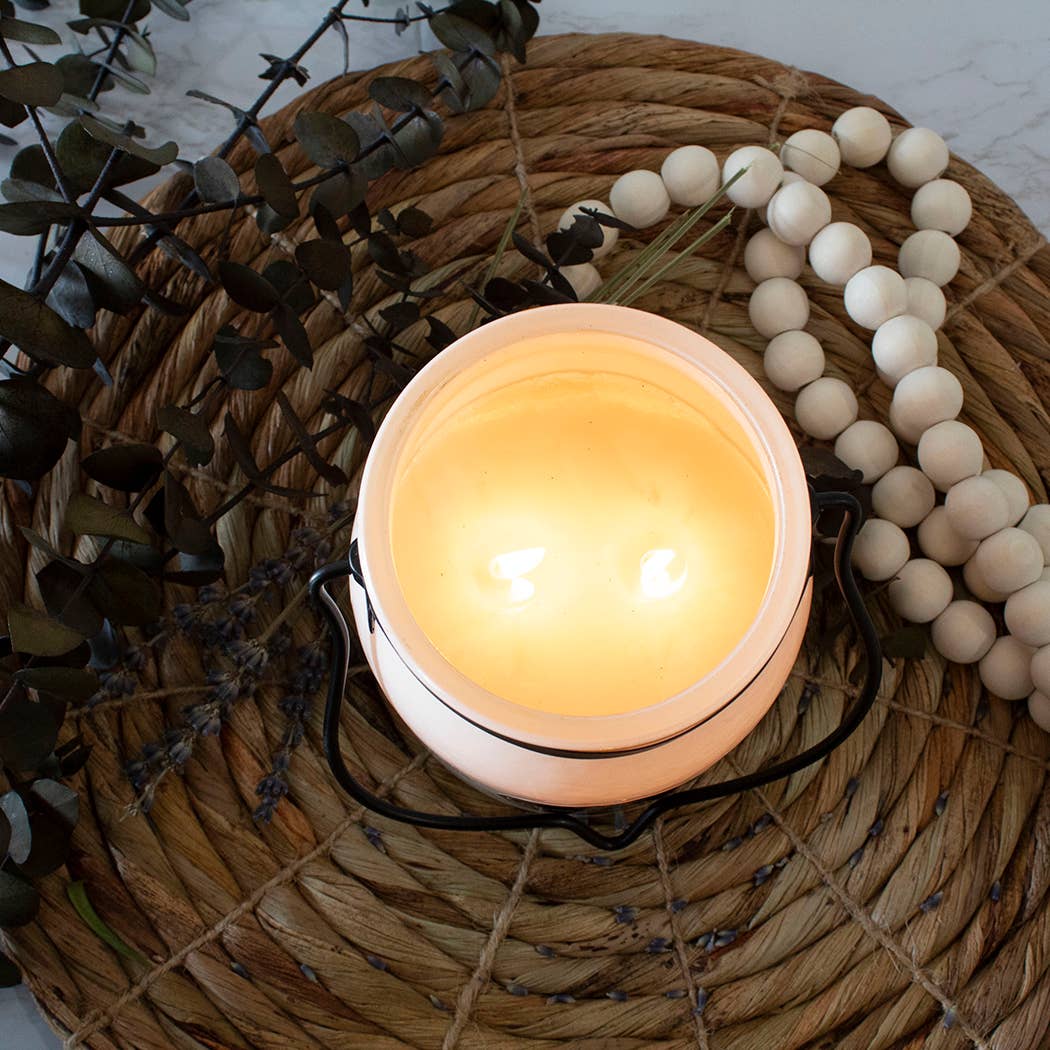 16 oz Butter Jar Candle: Berries & Cream
