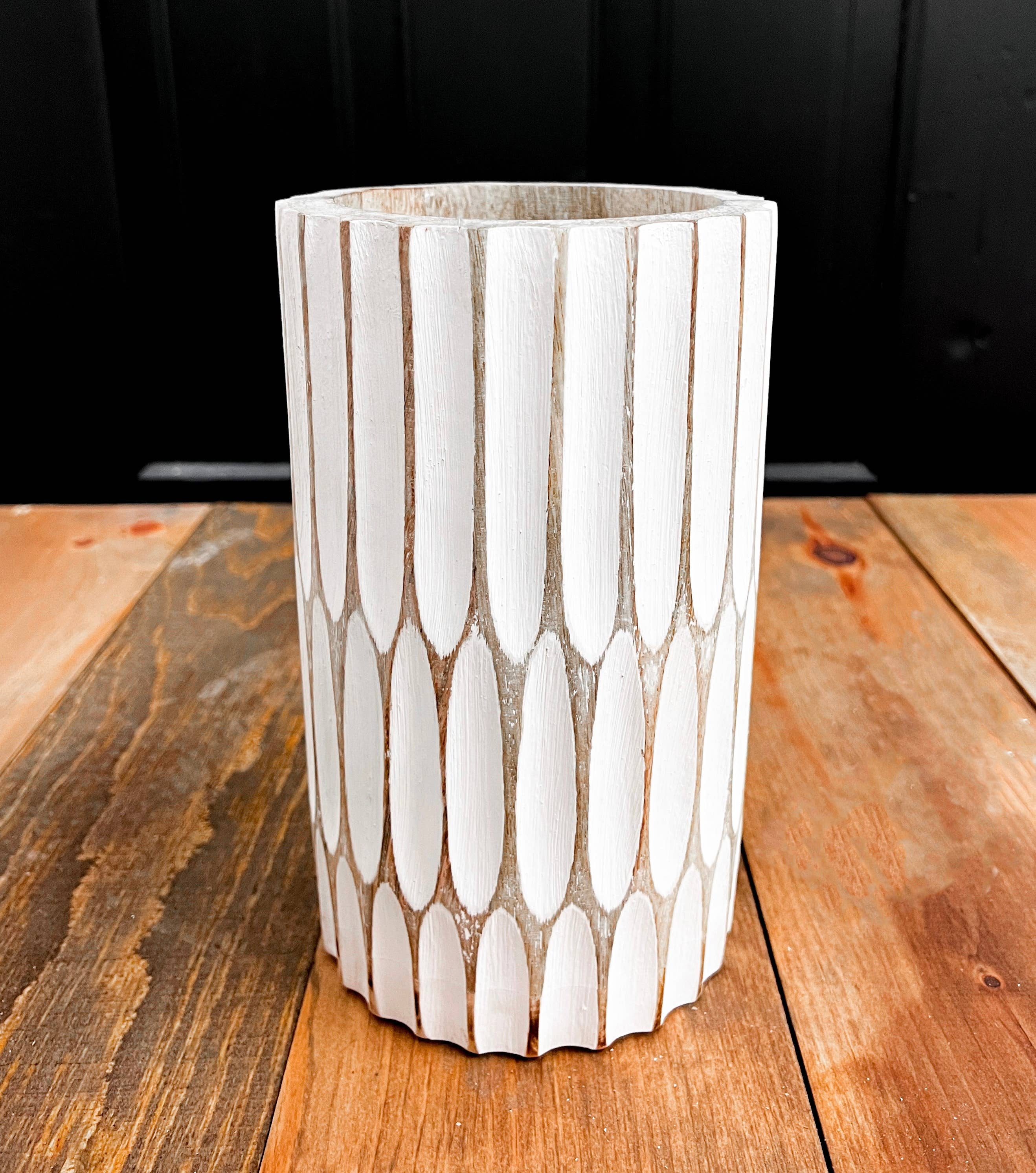 Tall Galta Vase 5x5x12in